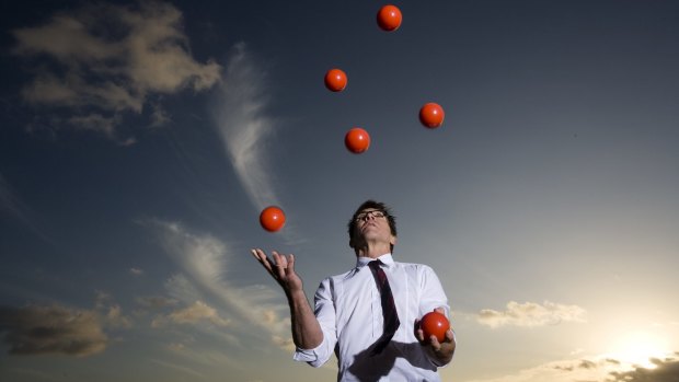Investing may seem a little like doing what juggler Marty Coffey is doing: keeping many balls in the air and counting on most staying aloft even if a few hit the ground