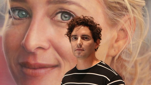 Vincent Fantauzzo won the 2013 Archibald People's Choice award for "Love Face", a portrait of his wife Asher Keddie. 