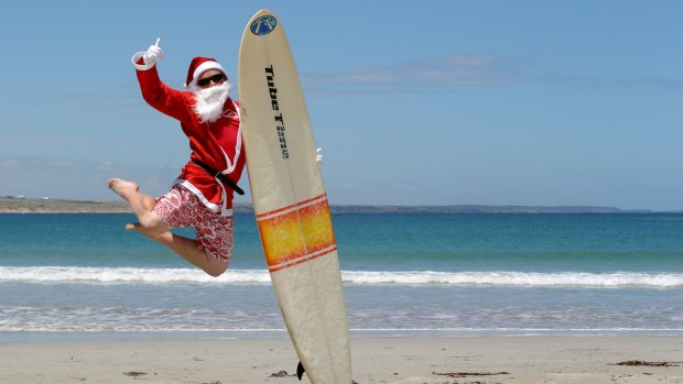 We'll all be sun-soaked on Christmas Day this year, just like this Santa.