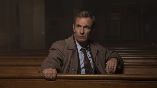  Robson Green stars in Grantchester.