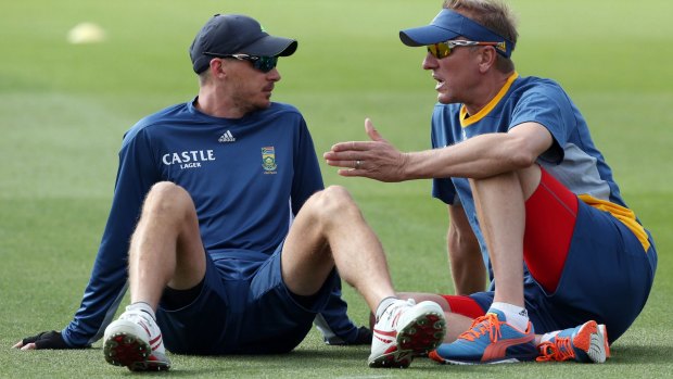 South Africa's Dale Steyn has a word with Allan Donald during a training session in Hamilton on February 14.