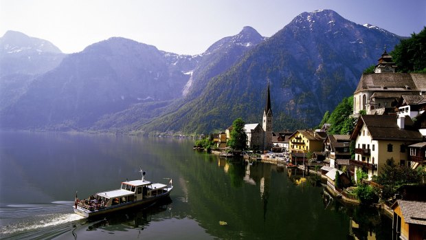 Hallstatt village sits on the stunning lake Salzkammergut.