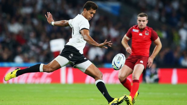 Ben Volavola in action for Fiji against England.