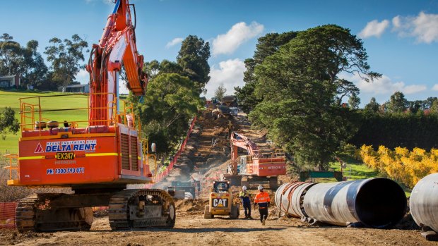 Construction underway to replace part of the Maroondah Aqueduct.