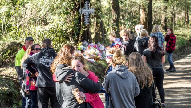 Friends grieve for the three teenagers who died in a car crash in Avonsleigh.