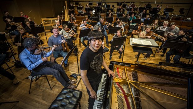 Chinese concert pianist Lang Lang has shown Brisbane fans why he has become so popular.