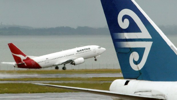 A burst pipe has crippled the supply of jet fuel to Auckland Airport. 