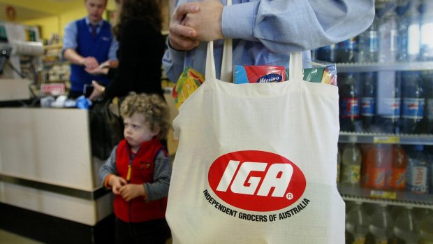 Comparable sales at the independent IGA supermarkets Metcash supplies declined 1.1 per cent.