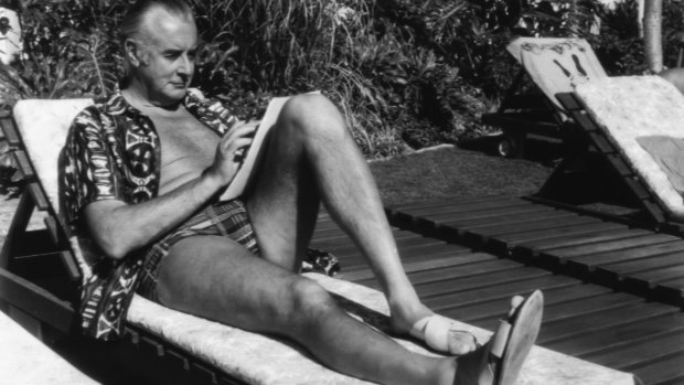 Gough Whitlam was the final prime inister that Alf Stafford drove for. Whitlam working on a speech at Surfers Paradise in Queensland in October 1972.
