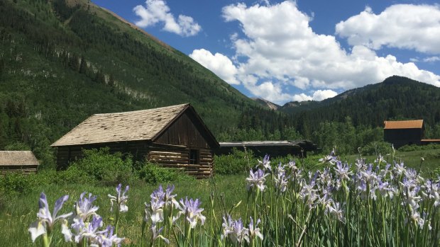  The ghost town of Ashcroft. 