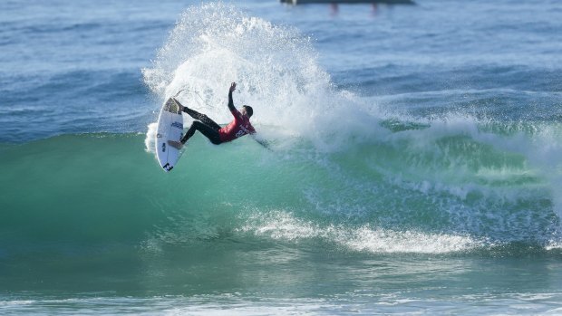 Walk in the Parko: Joel Parkinson on his way to victory in his second round heat at J-Bay.