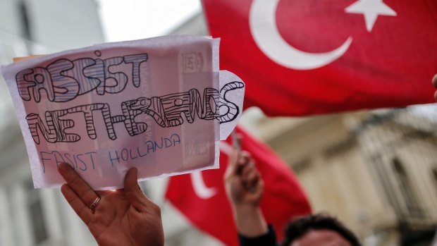 Turks protest outside the Dutch consulate in Istanbul earlier this month.