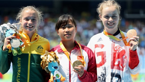 Isis Holt with Gold medalist Zhou Xia of China and Maria Lyle of Great Britain.