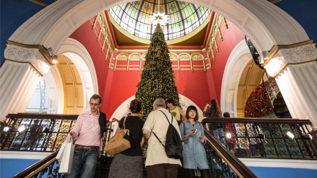 Shoppers are spending less than usual over Christmas, and retailers are suffering because of it.