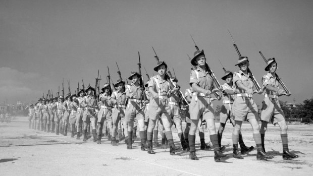 Australian troops drill in Kure, Japan, before leaving for the Korean War.
