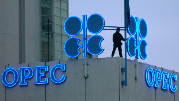 Market analysts say it is highly unlikely that Saudi Arabia, OPEC's de facto leader, will agree to such a meeting.