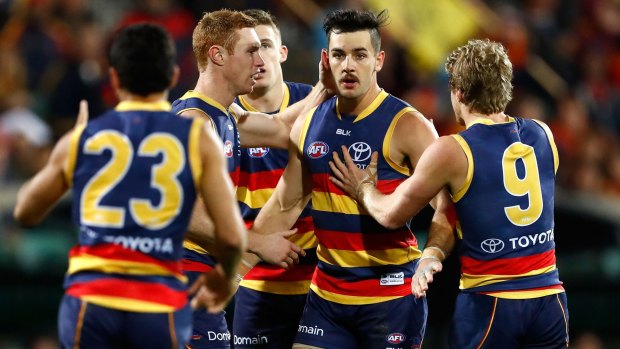 Adelaide captain Taylor Walker is confident of overcoming a hamstring injury to play in the AFL season opener.