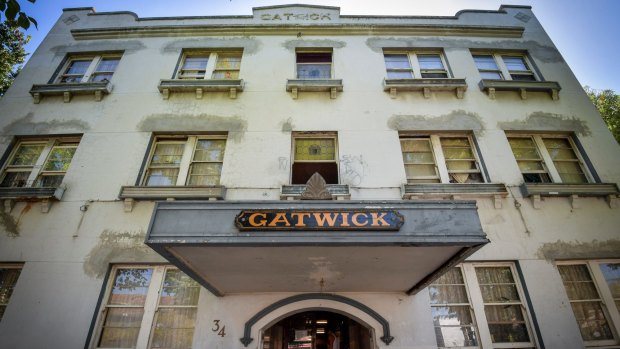 The Gatwick Hotel has a prime location on Fitzroy Street, St Kilda. 