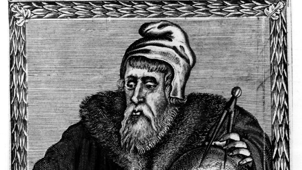 16th century English alchemist John Dee (1527 - 1608), circa 1600. 