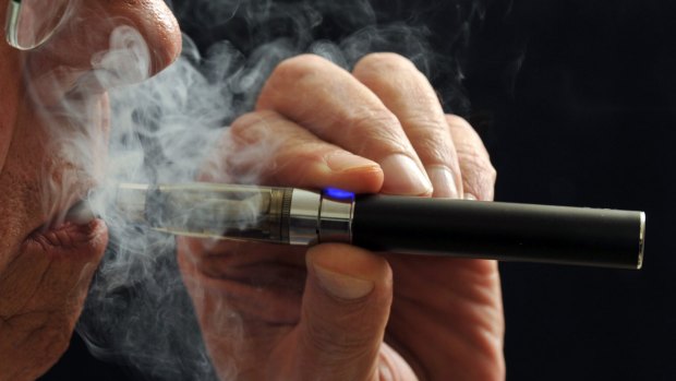 A man allegedly refused to put out an e-cigarette on a flight to the Sunshine Coast.