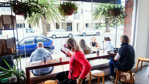 Diners at HAM Cafe in Cronulla. 