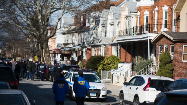 Police search a Brooklyn apartment where Akayed Ullah lived with his parents.