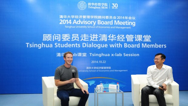 Mark Zuckerberg addresses Tsinghua University in Mandarin.