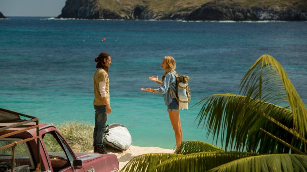 Carlos (Oscar Jaenada) and Nancy (Blake Lively) in <i>The Shallows</i>. Though set in Mexico, parts of the film were shot in NSW.