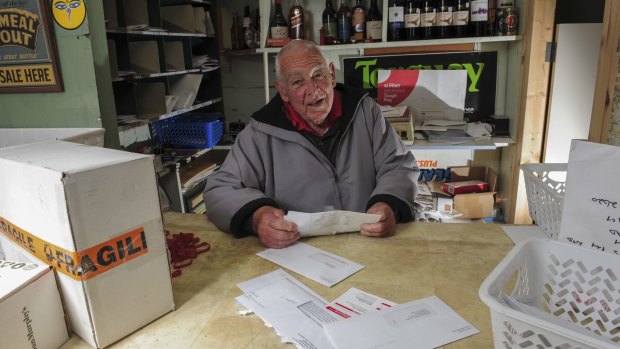 Tharwa Store owner Val Jeffery will fill the Liberal Legislative Assembly seat vacated by Brendan Smyth in the lead-up to the ACT election in October.
