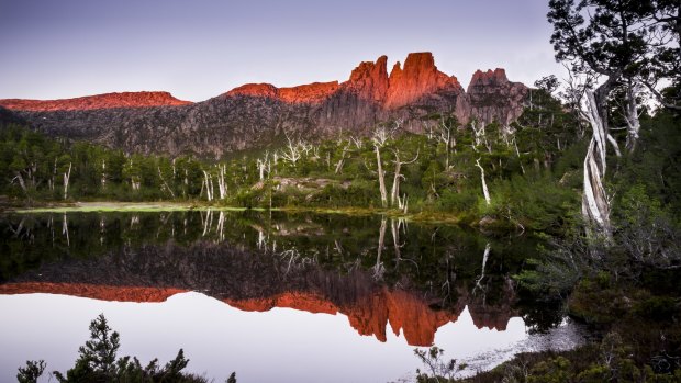Sunset over Mount Acropolis, in the Cradle Mountain-Lake St Clair National Park, Tasmania.