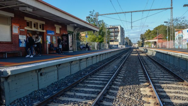 The almost-deserted Anstey Station at 8.40am on Friday.