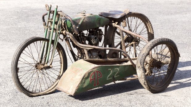 Harley-Davidson FHA 8-Valve V-Twin  sidecar passengers needed to ride lying down. 