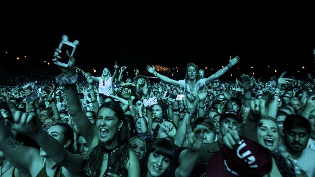Crowds at Splendour in the Grass enjoy fine weather and good music.