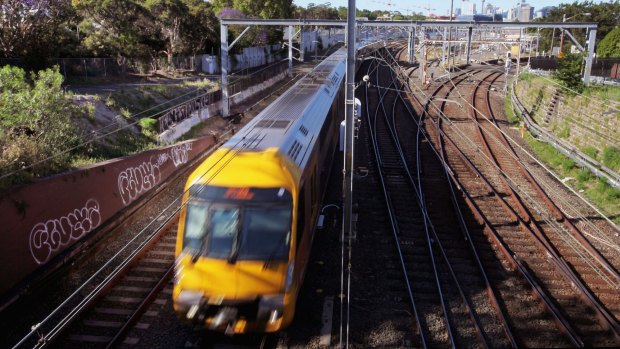 Trackwork should not occur during major events, tourism advocates say.