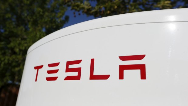 The ACT government has urged Tesla Motors to test new products in Canberra. 