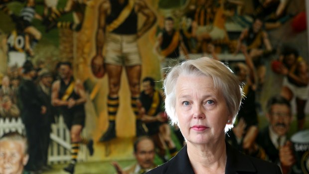 Richmond President Peggy O'Neal at Punt Road 