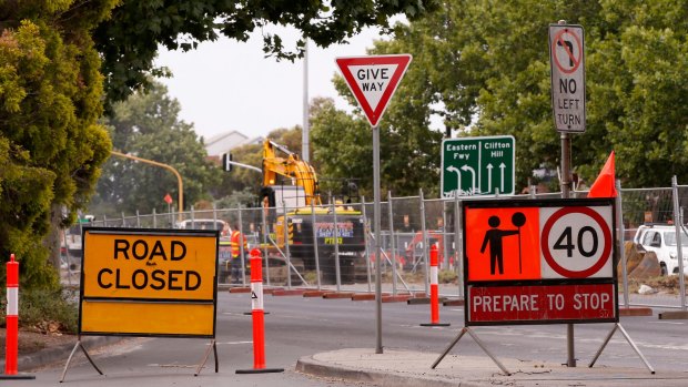 Hoddle Street is closed for roadworks.