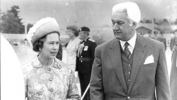 The Queen talks with the governor-general, Sir John Kerr, in 1977. 