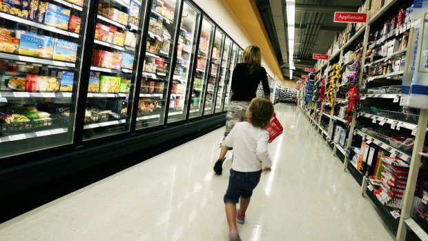 Food retailing revenue rose 0.4 per cent, the data shows.