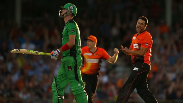 Nathan Coulter-Nile of the Scorchers celebrates after dismissing Kevin Pietersen of the Stars.