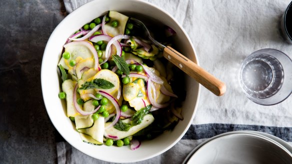 This simple salad pairs well with roast lamb.