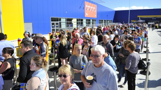 Hundreds waiting for entry to Ikea Canberra on its opening day. 