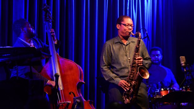 Ravi Coltrane's concert at The Basement had a slow start but was 'utterly enthralling' by the end.
