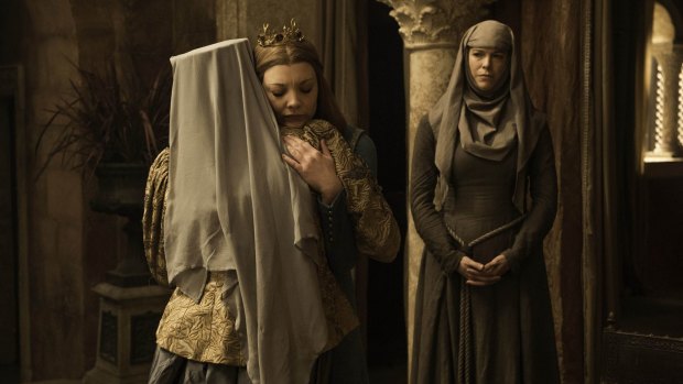 Lady Olenna and Queen Margaery under Septon Unella's creepy gaze. 