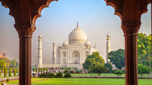 Taj Mahal, Agra, India.