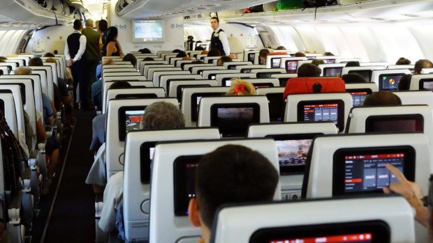 Keeping middle seats empty for social distancing is not feasible, the airline industry argues.