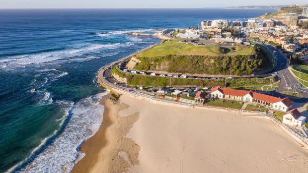 Nobbys Beach and Fort Scratchley.