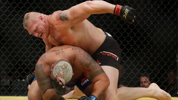 No decision: Mark Hunt and Brock Lesnar fight at UFC 200.