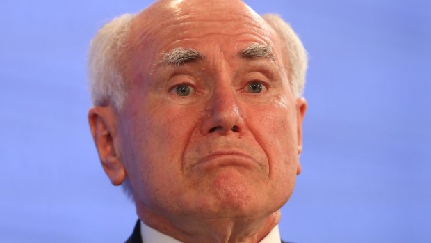 Former PM John Howard says trying to spread blame for the citizenship fiasco is "silly".
