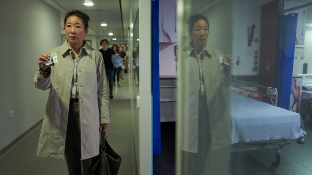 Sandra Oh plays a British intelligence officer who has an obsession with female killers in Killing Eve.